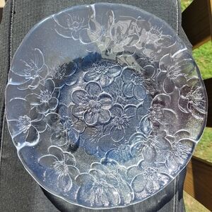 Vintage Lead‎ Crystal Serving Bowl Flower Design Abstract Edge ~ Great Gift Idea